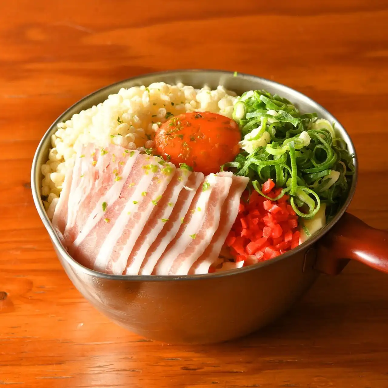 名物　お好み焼き（豚）