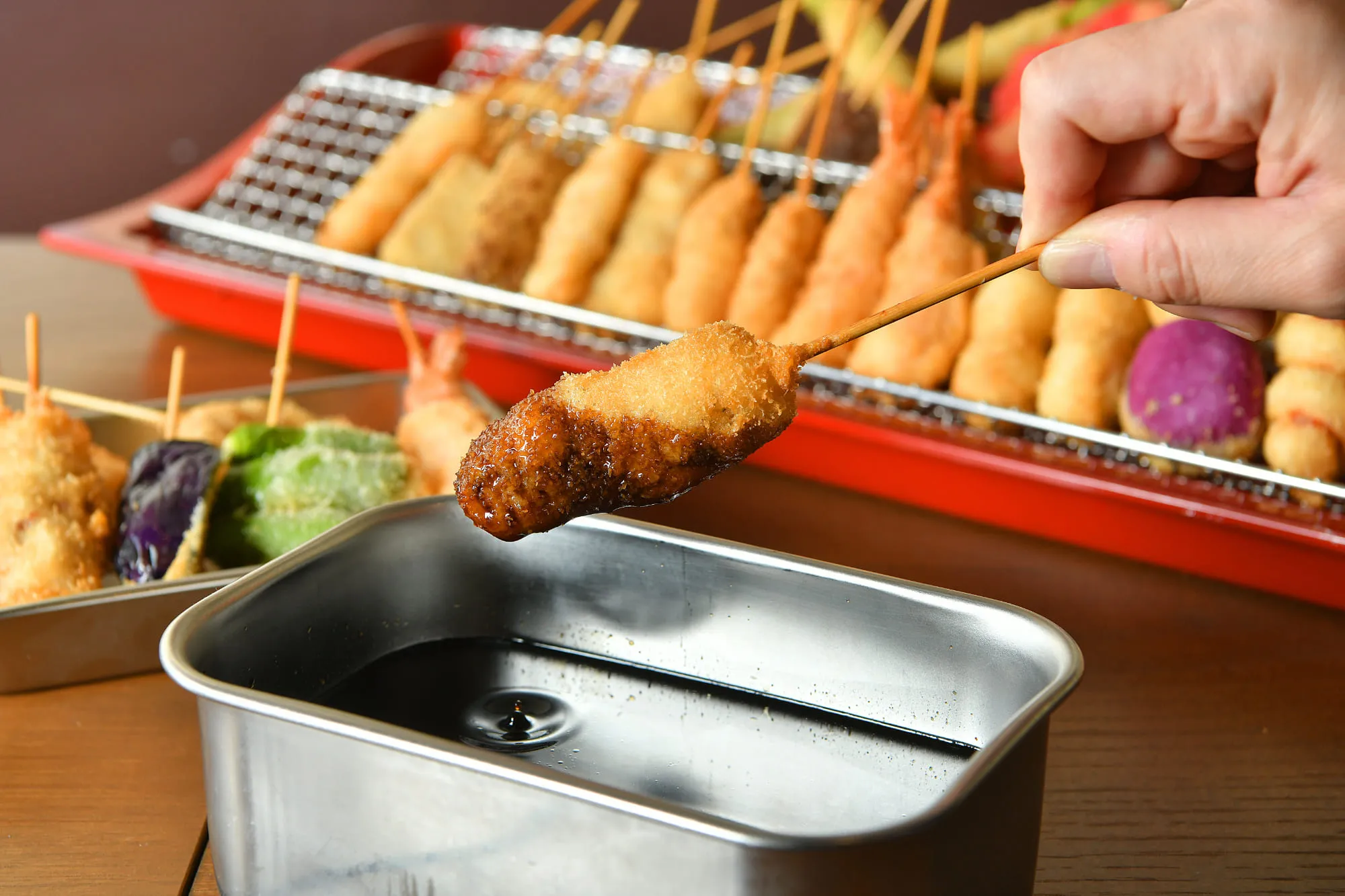 激安！名物「串かつ」49円(税込)～！